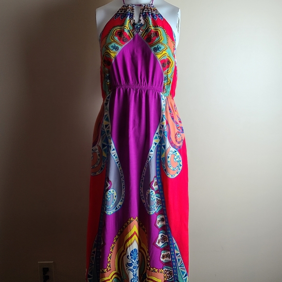 Gilbert long halter rayon dress - Picture 2 of 7